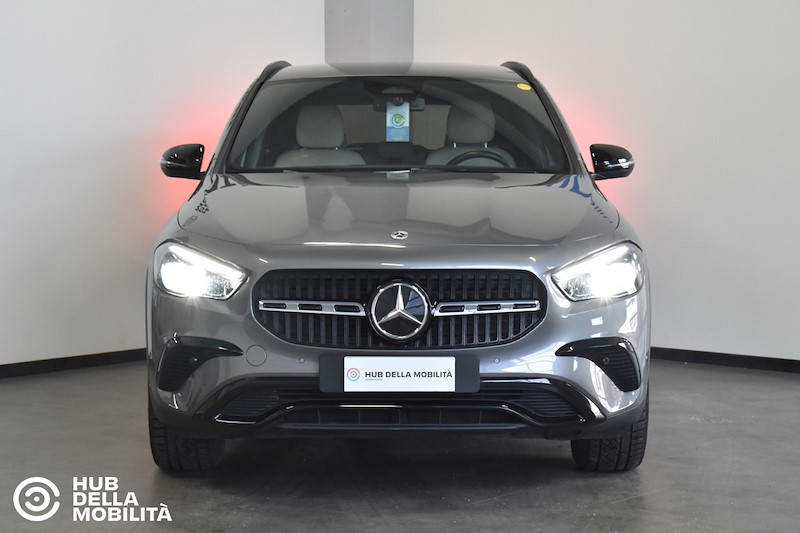 MERCEDES-BENZ GLA 180 d Automatic Progressive Advanced Plus